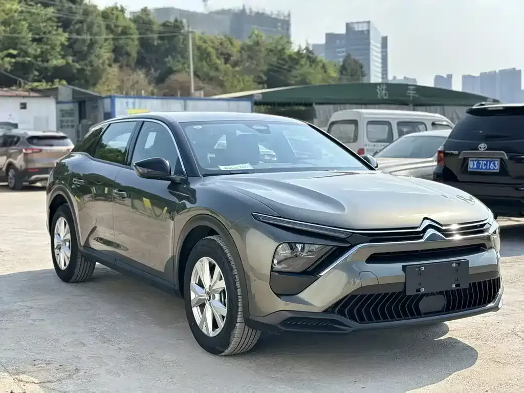 Citroen C5 X 2025 из CN, фото 6
