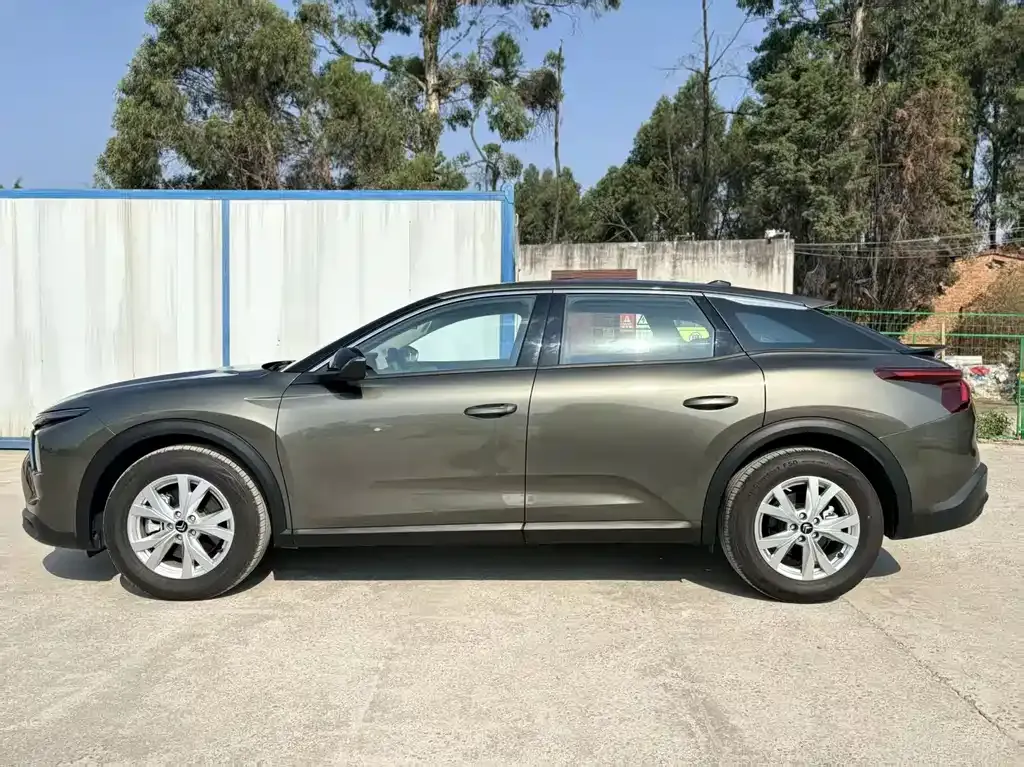 Citroen C5 X 2025 из CN, фото 8