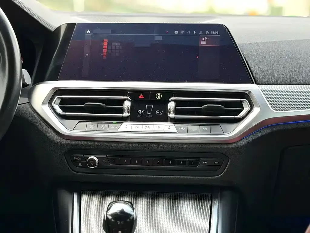 BMW 3 Series 2022 из CN, фото 9