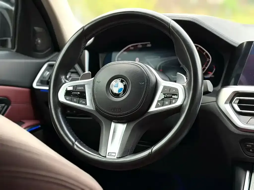 BMW 3 Series 2022 из CN, фото 3