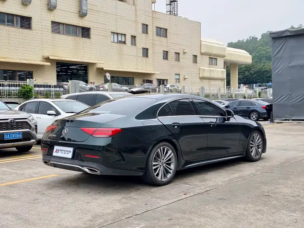 Mercedes-Benz CLS — фото 5