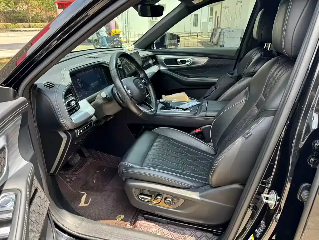 GAC Motor Trumpchi GS8 — фото 7