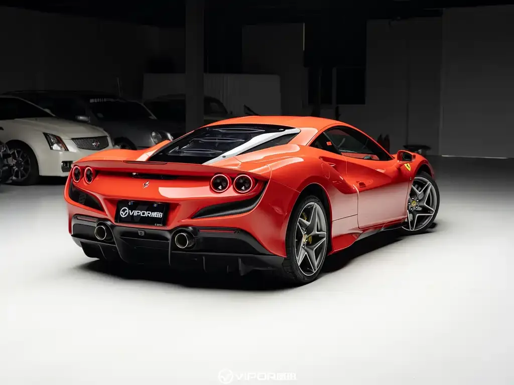 Ferrari F8 — фото 5