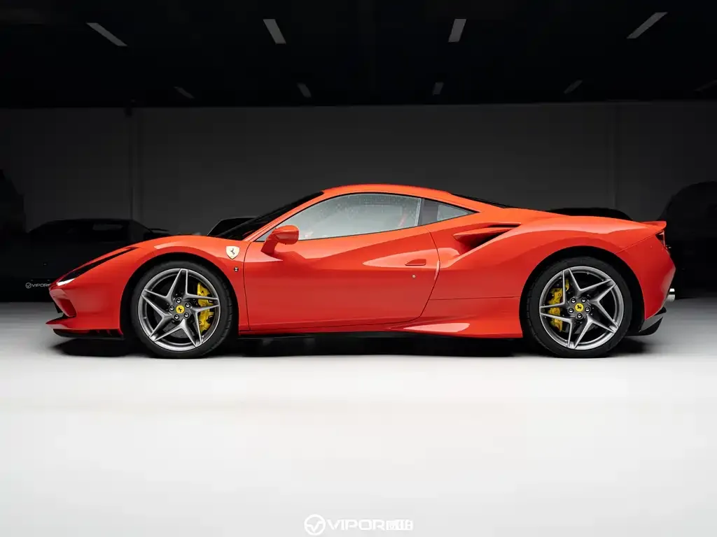 Ferrari F8 — фото 3