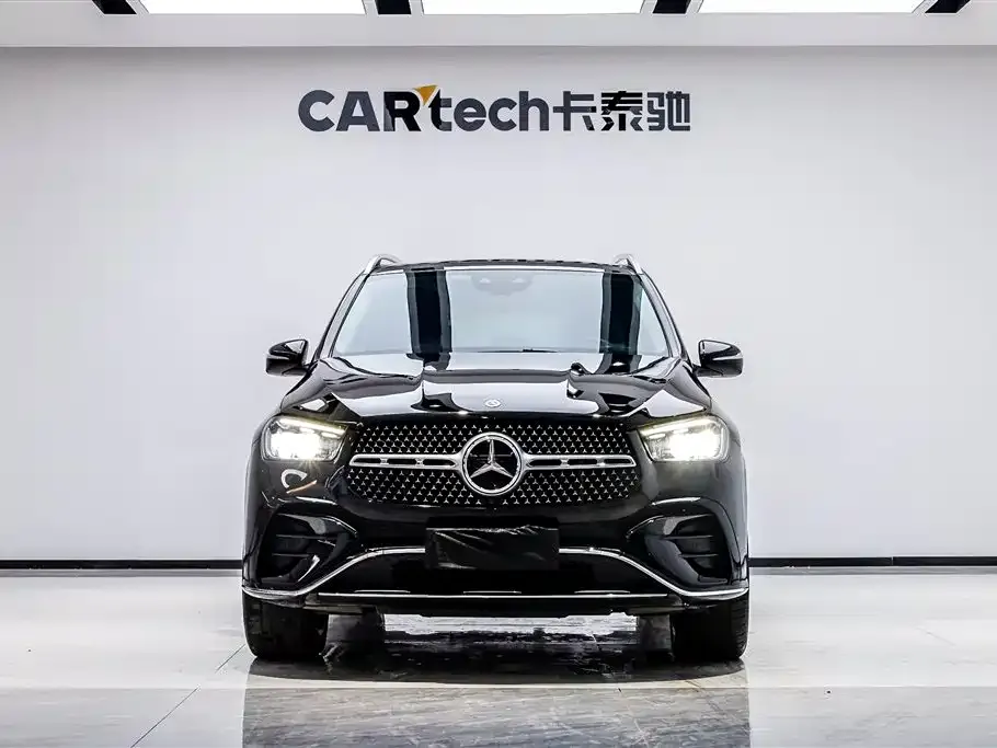 Mercedes-Benz GLE — фото 1