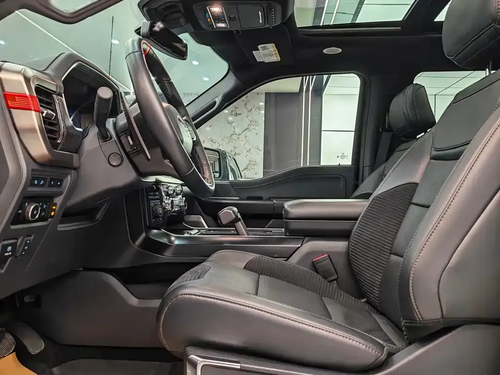 Ford F-150 Raptor — фото 8