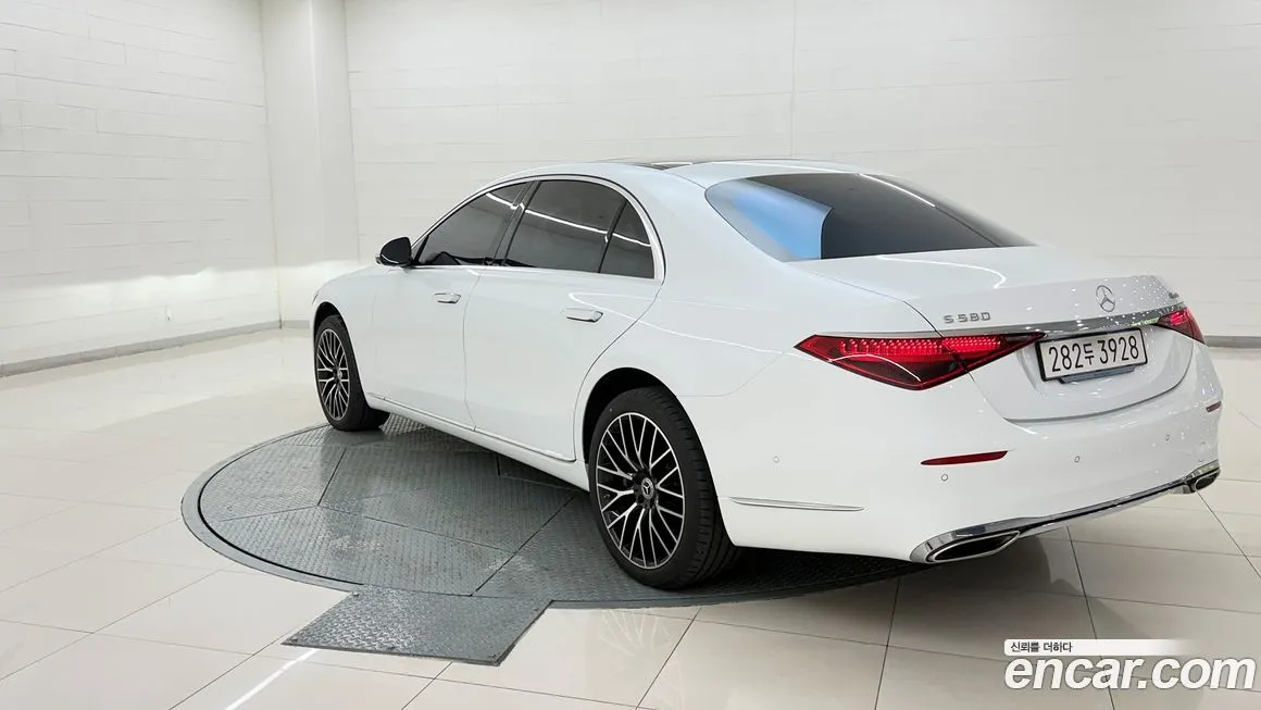 Mercedes-Benz S-Class 2025 из KR, фото 10