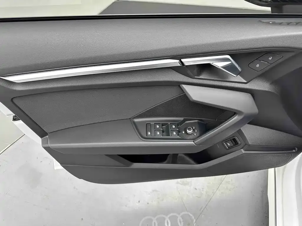 Audi A3 — фото 8