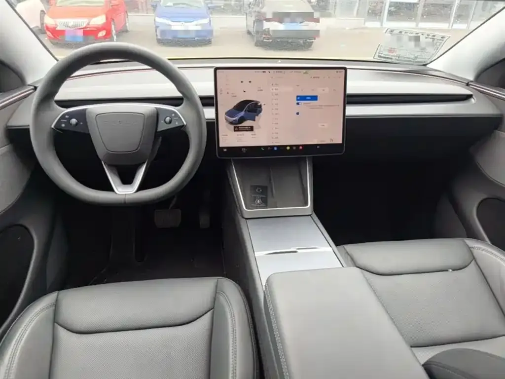 Tesla Model Y 2025 из CN, фото 7