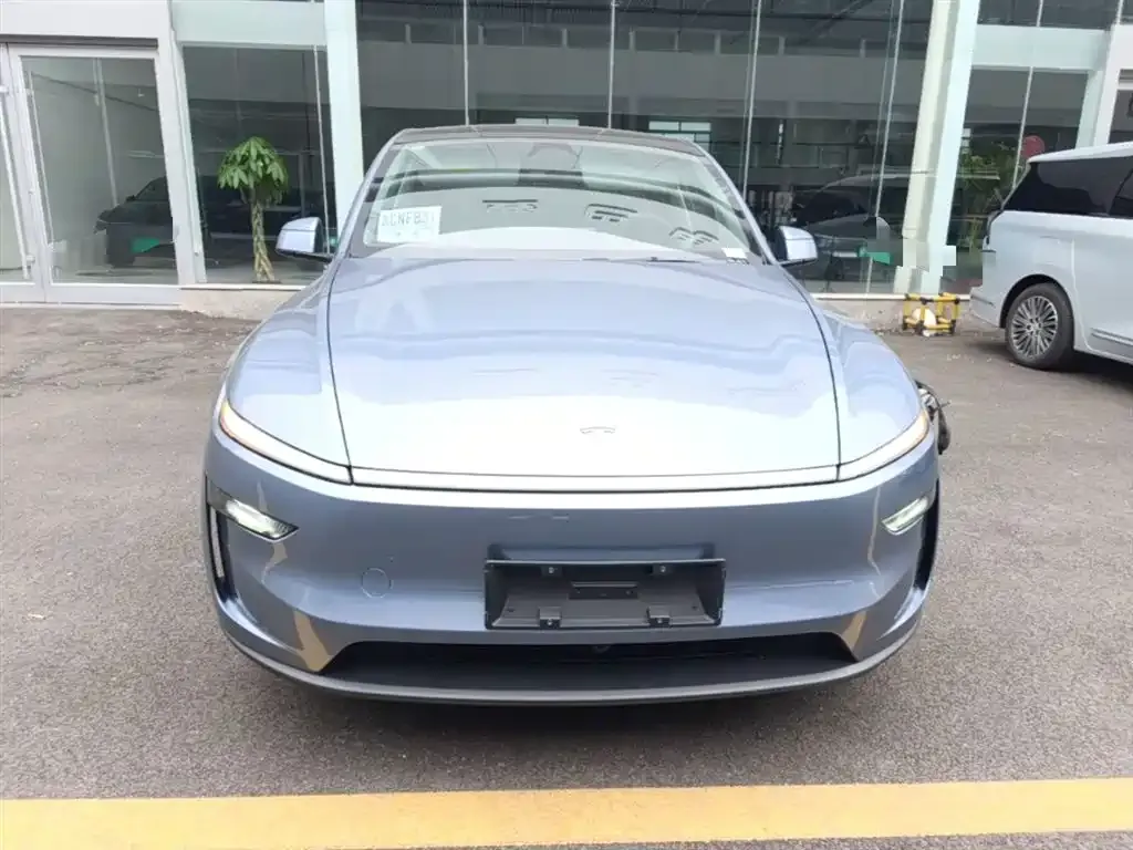 Tesla Model Y 2025 из CN, фото 8