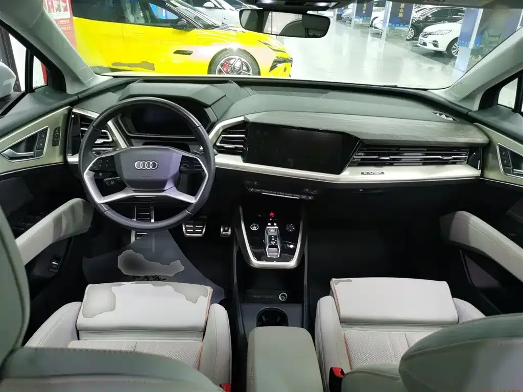 Audi Q5 e-tron 2024 из CN, фото 9