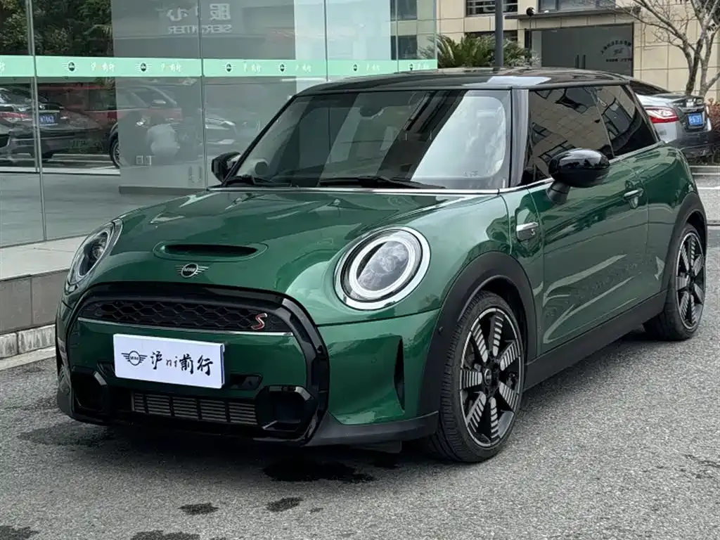 MINI Cooper (3-door) — фото 1