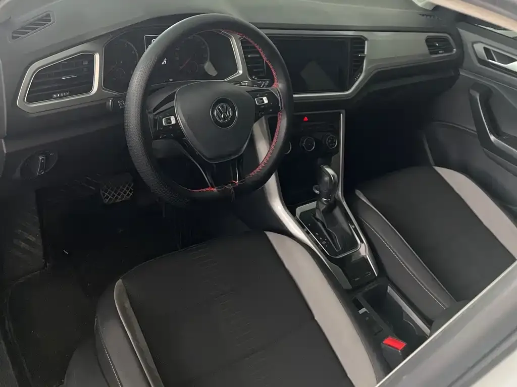 Volkswagen T-Roc 2021 из CN, фото 4