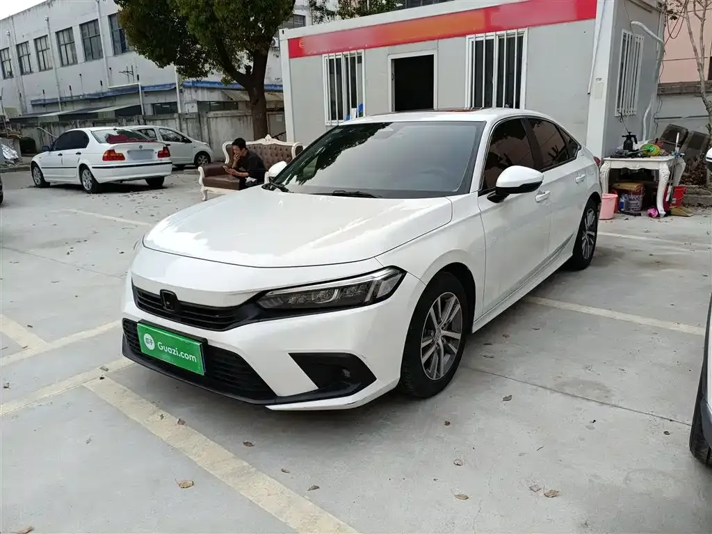 Honda Civic — фото 8