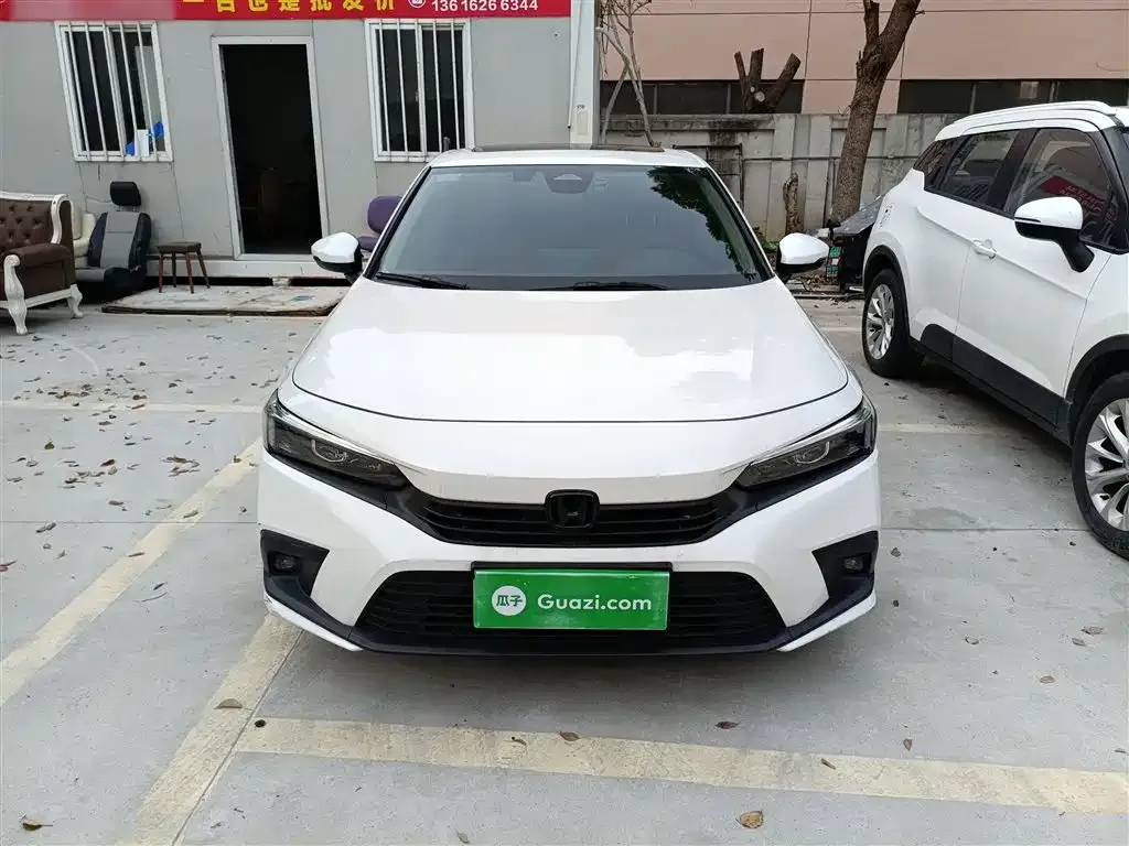Honda Civic — фото 10