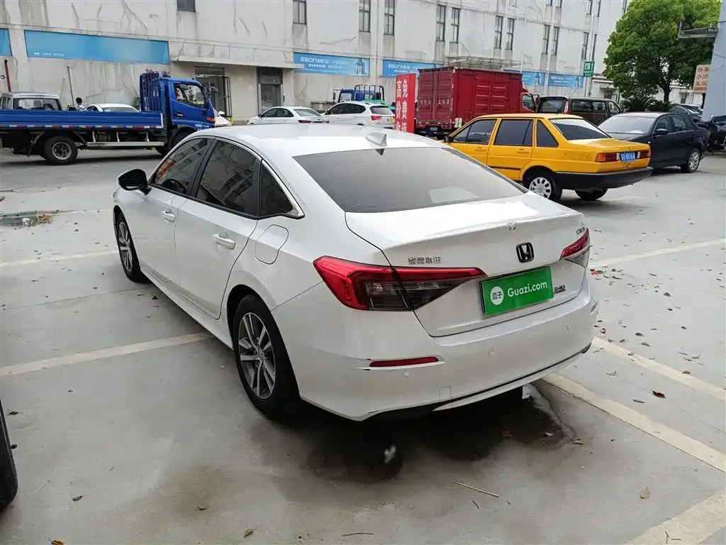 Honda Civic — фото 4