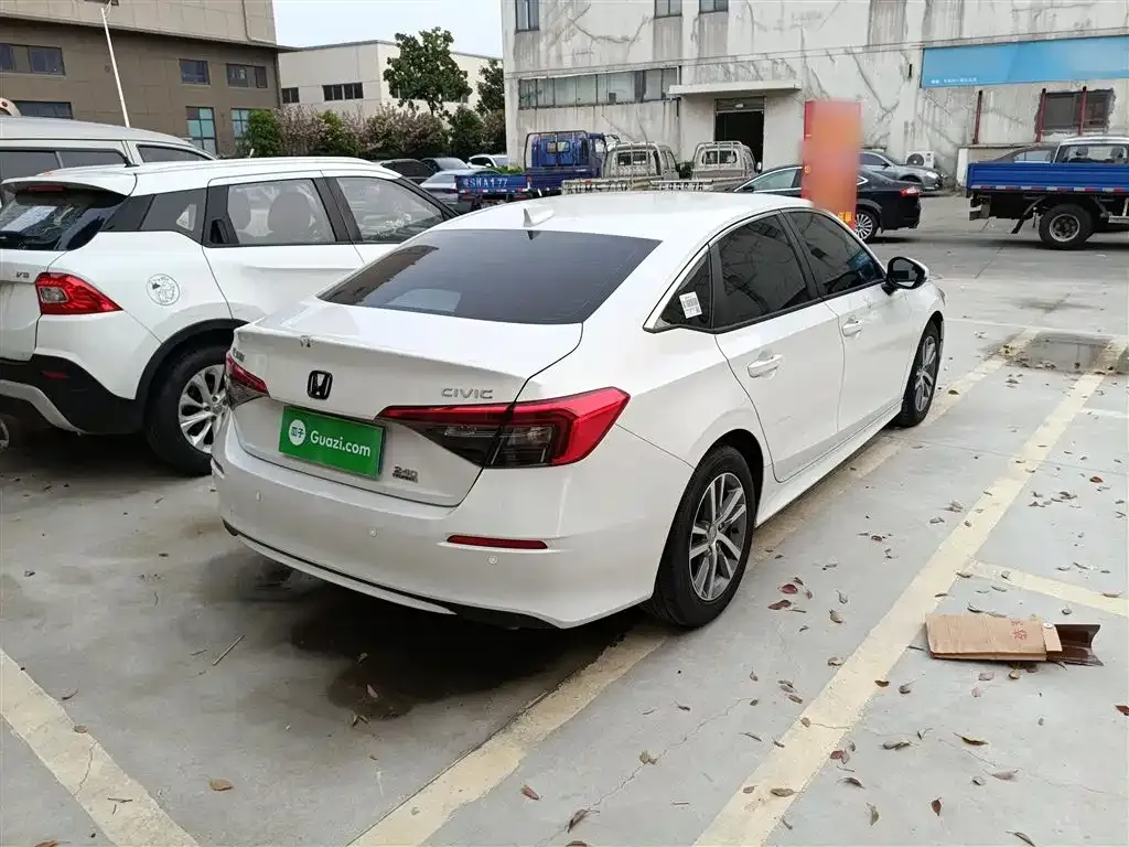 Honda Civic — фото 6