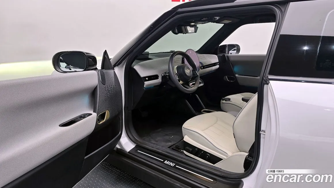 Mini Cooper 2024 из KR, фото 4