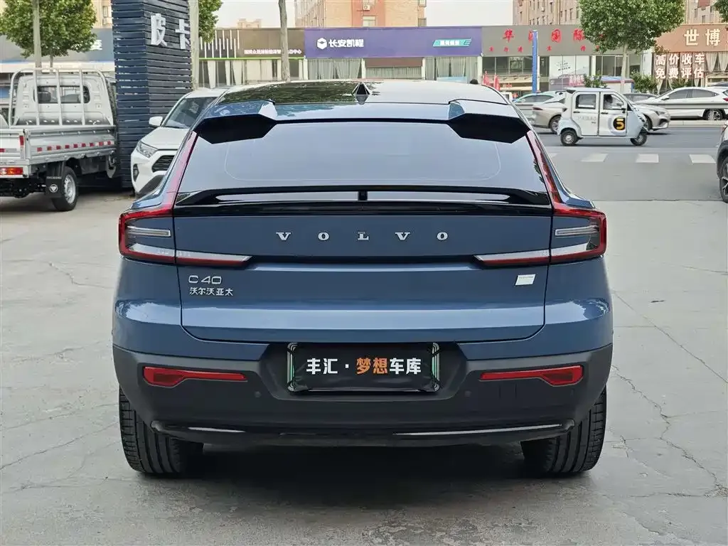 Volvo C40 2023 из CN, фото 7