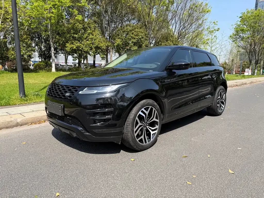 Land Rover Evoque — фото 1