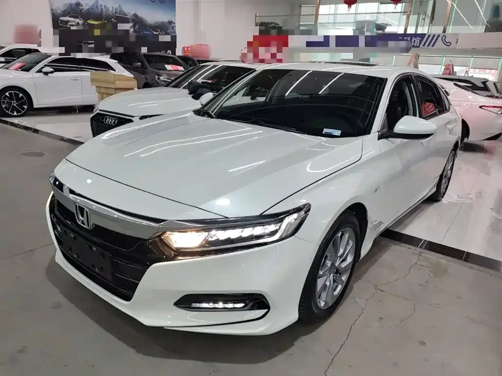 Honda Accord — фото 7