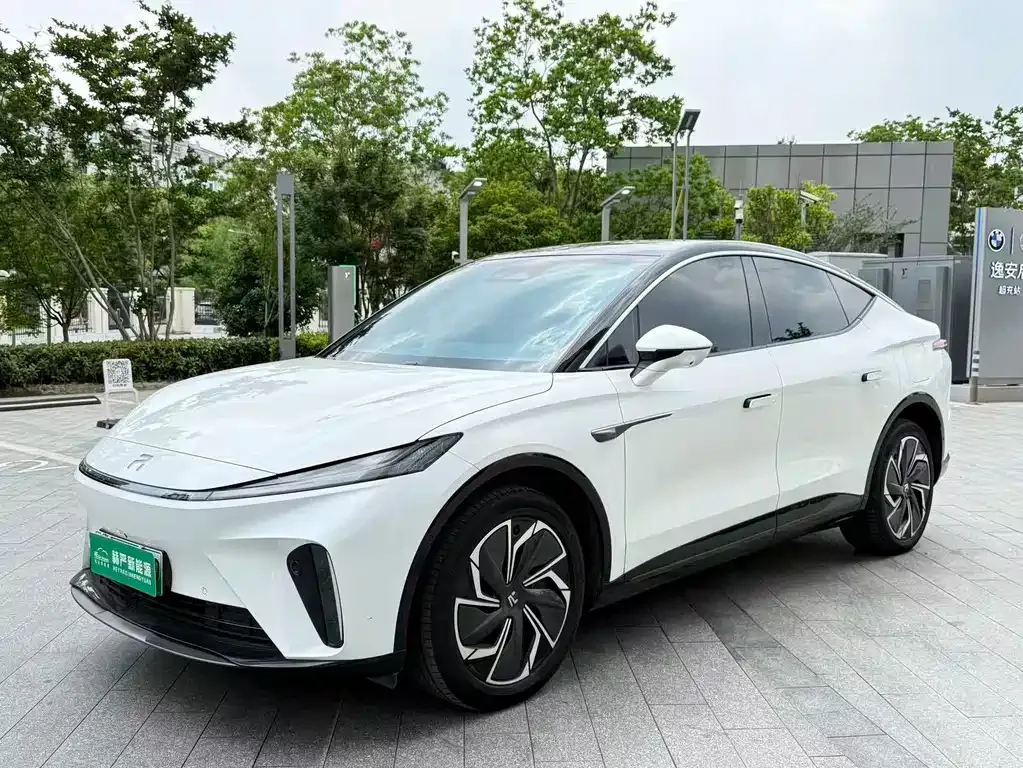 Roewe Feifan R7 — фото 1