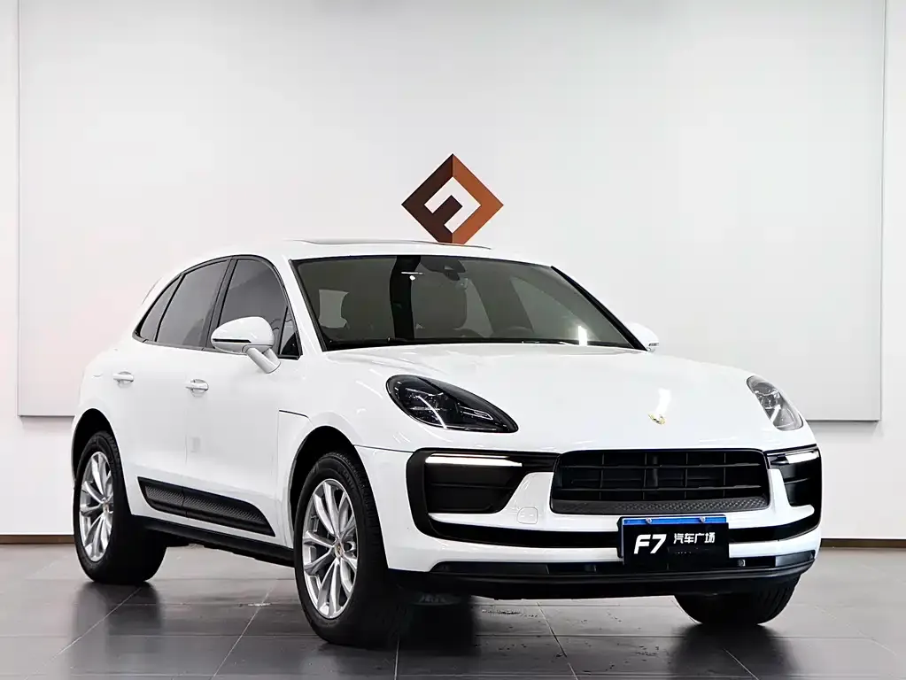 Porsche Macan — фото 8