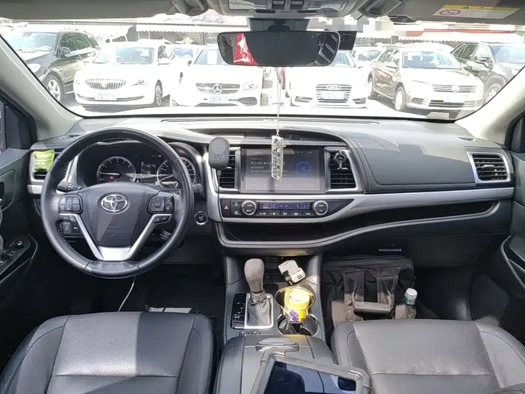 Toyota Highlander 2021 из CN, фото 8