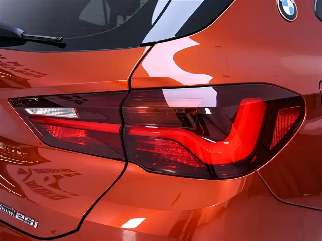 BMW X2 — фото 2