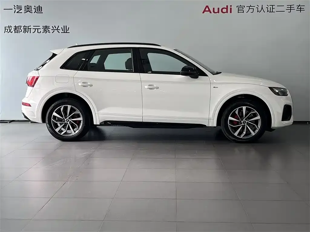 Audi Q5L — фото 2
