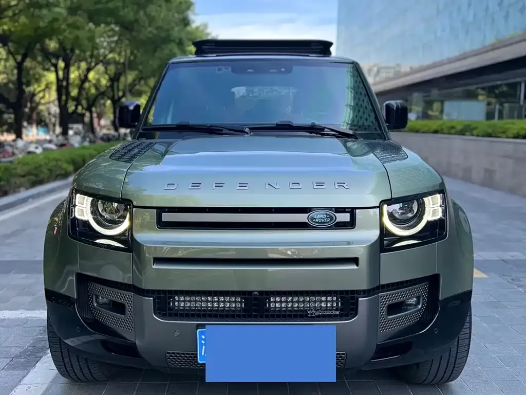 Land Rover Defender — фото 2
