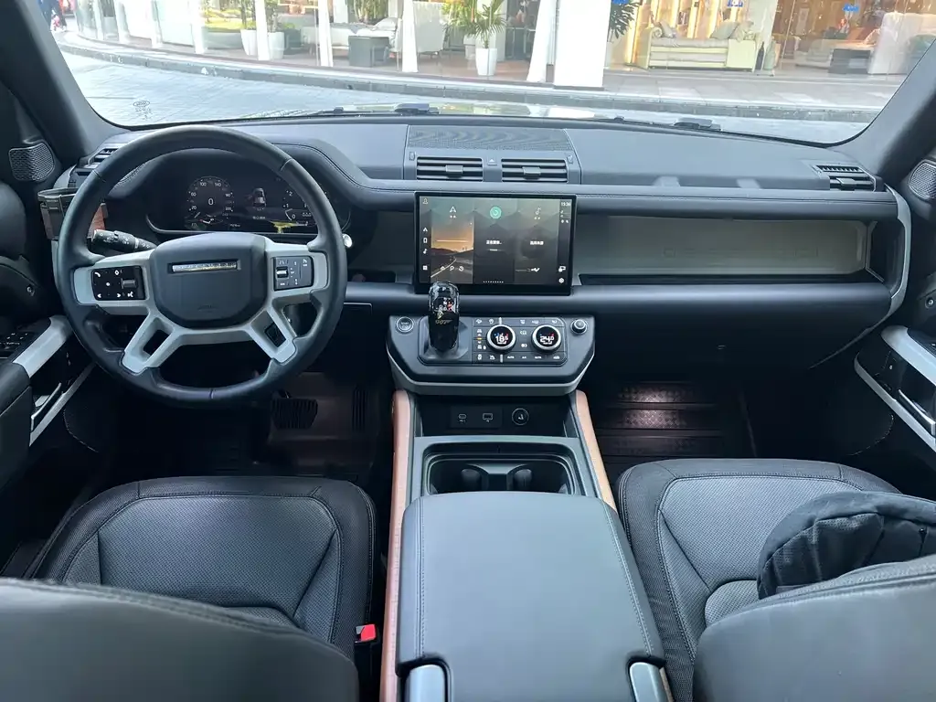 Land Rover Defender — фото 3