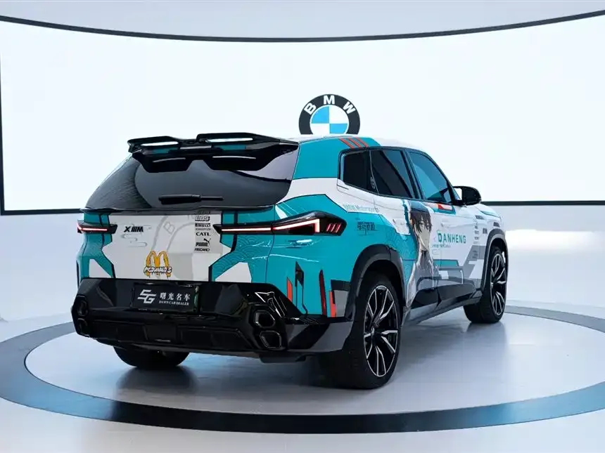 BMW XM 2025 из CN, фото 2