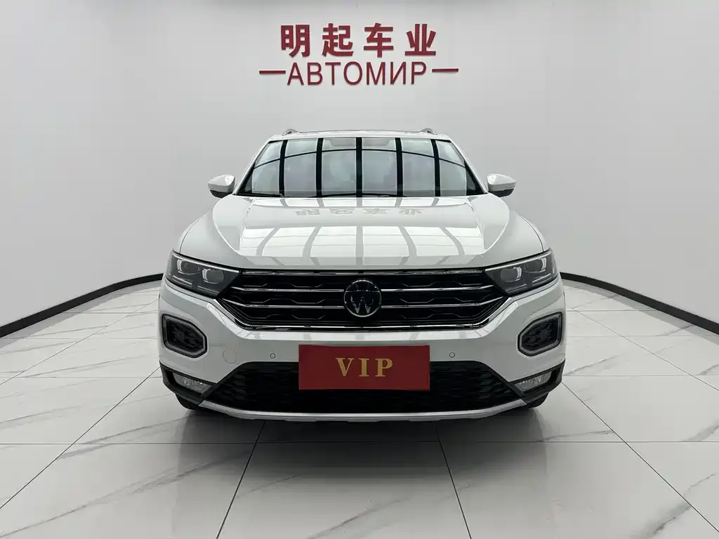 Volkswagen T-Roc — фото 4