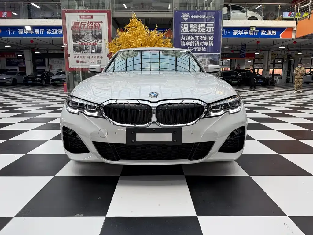 BMW 3 Series — фото 4