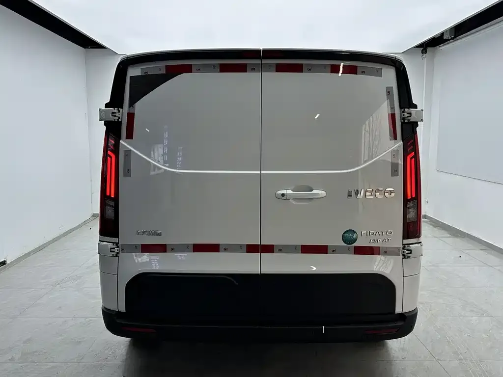 IVECO Juxing 2025 из CN, фото 4