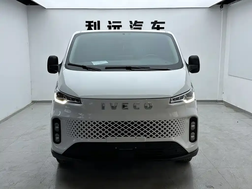 IVECO Juxing 2025 из CN, фото 2