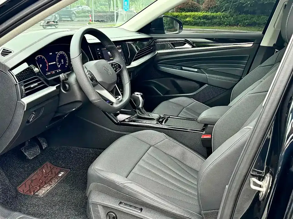 Volkswagen Passat — фото 7