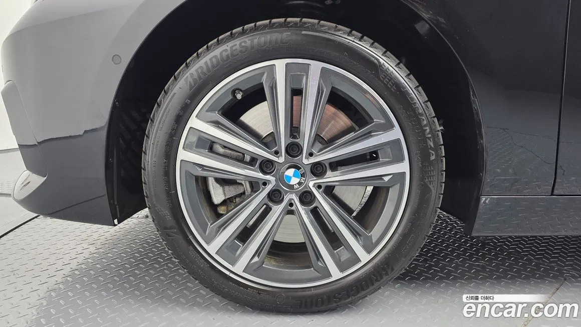 BMW 2-Series 2024 из KR, фото 10