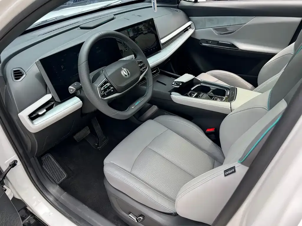 Changan UNI-T 2024 из CN, фото 3