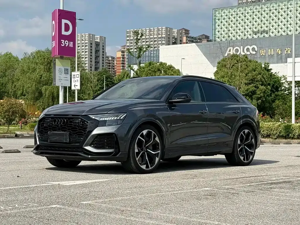 Audi RS Q8 2021 из CN, фото 6
