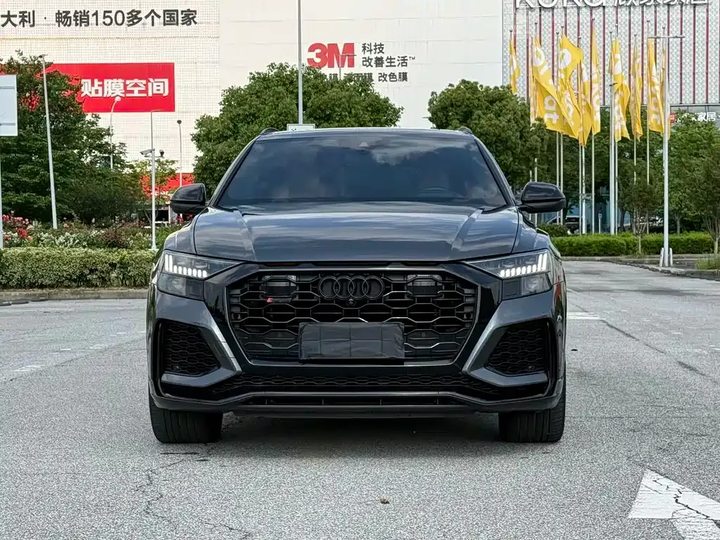 Audi RS Q8 2021 из CN, фото 5