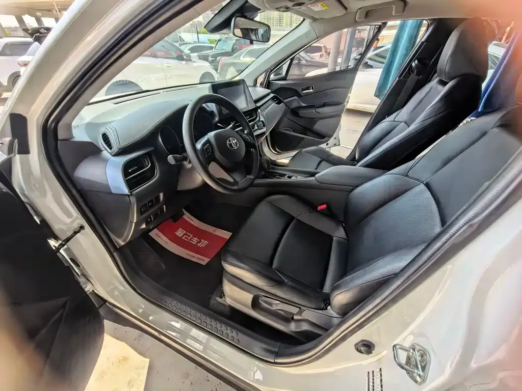Toyota IZOA 2023 из CN, фото 5