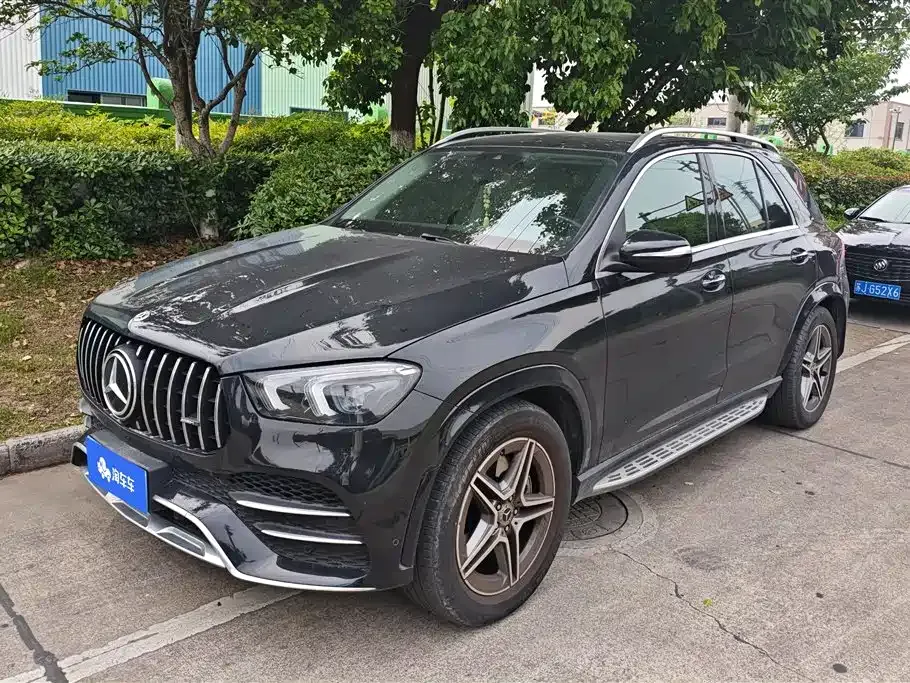 Mercedes-Benz GLE — фото 1