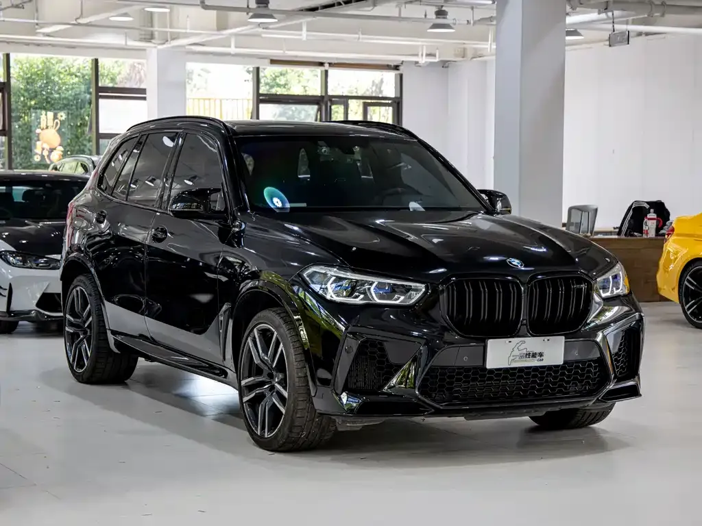 BMW X5 M 2022 из CN, фото 9