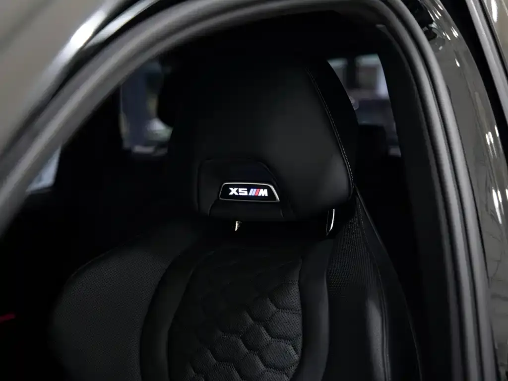 BMW X5 M 2022 из CN, фото 4