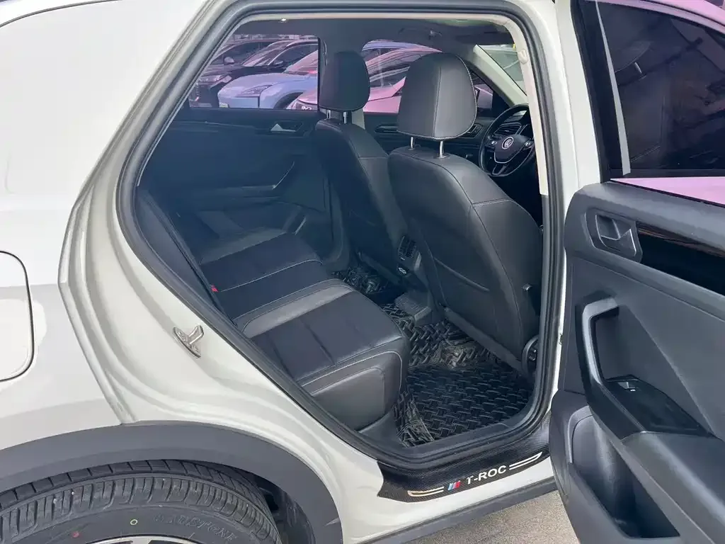 Volkswagen T-Roc 2021 из CN, фото 4