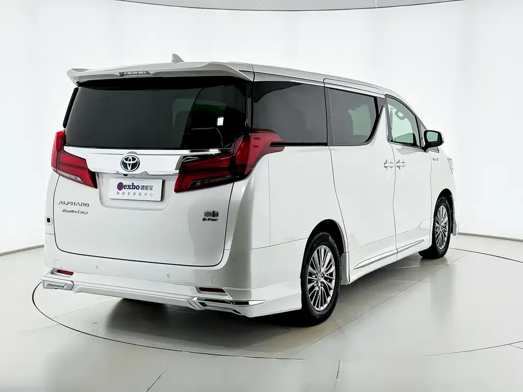 Toyota Vellfire 2021 из CN, фото 6