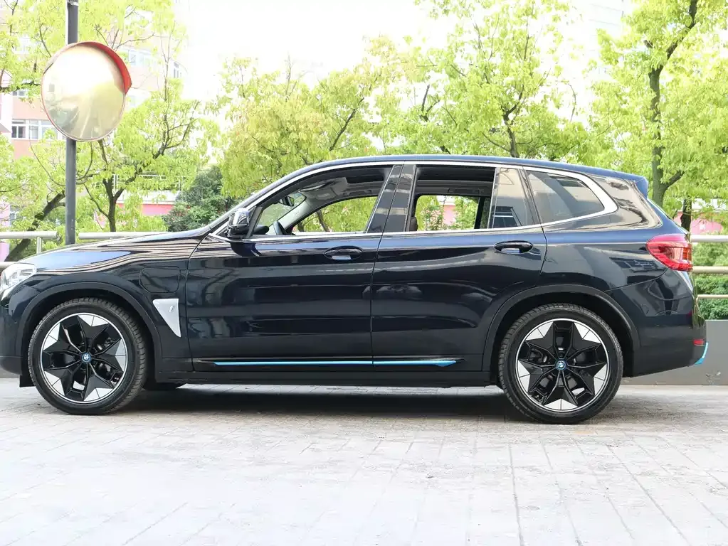 BMW iX3 2021 из CN, фото 10