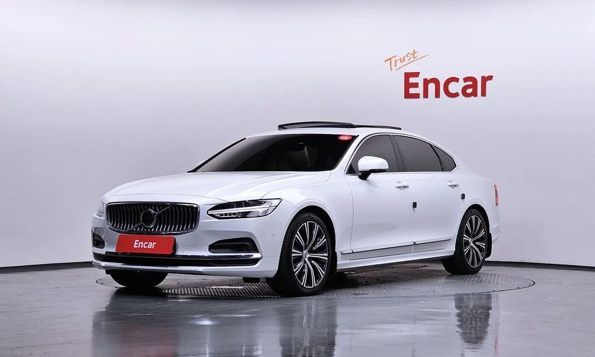 Volvo S90 2024 из KR, фото 1